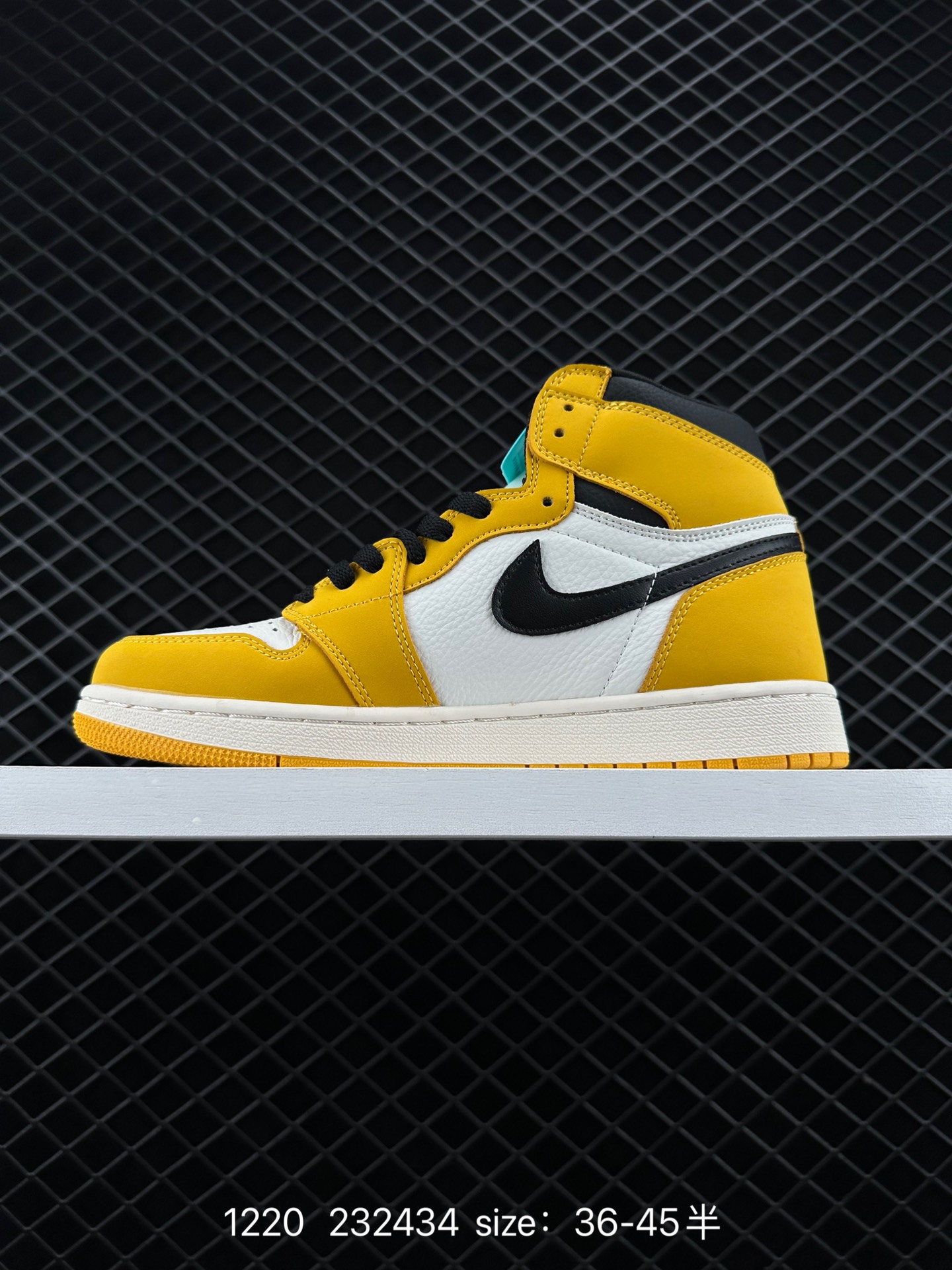 Nike Air Jordan 1 Retro High OG”Black/White“